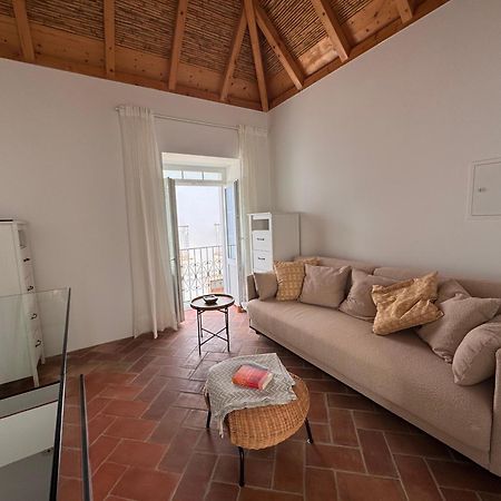 Stylish Townhouse With Gallery In The Heart Of Tavira For Two Exterior foto